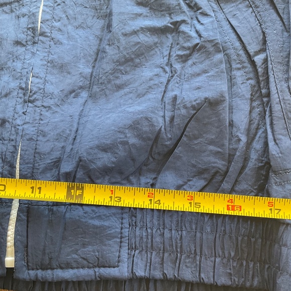 APEX ONE Windbreaker NOTRE DAME FIGHTING IRISH UNIVERSITY  size  Medium  unisex - Picture 7 of 16